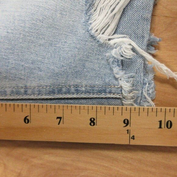 VERVET Ledro High Rise Bermuda Shorts Sz S Distressed Denim Raw Hem Jeans V2189 - Picture 12 of 12